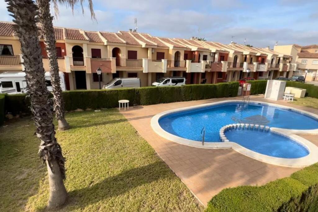 Club Salino 18 Apartment ตอร์เรเวียคา ภายนอก รูปภาพ